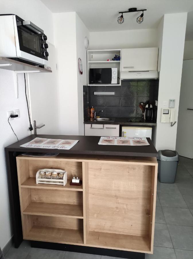 Superbe appartement en rez-de-jardin à LANTON Lanton Exterior foto