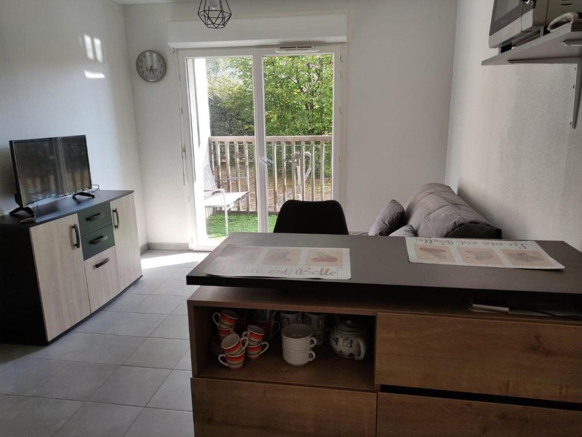 Superbe appartement en rez-de-jardin à LANTON Lanton Exterior foto